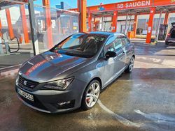 Grau Gebraucht 2016 Cupra Ibiza Kleinwagen | 10.600 € (Fairer Preis)