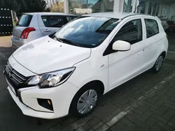 Weiß Neu 2024 Mitsubishi Space Star Select Limousine | 13.390 €