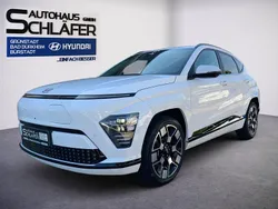Serenity white / mic Gebraucht 2023 Hyundai Kona Prime SUV | 32.480 € (Fairer Preis)
