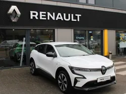 Arktisweiß Gebraucht 2022 Renault Mégane Evolution Limousine | 24.990 € (Fairer Preis)