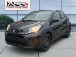 Schwarz Gebraucht 2024 Toyota Aygo Business Edition Kleinwagen | 14.990 € (Guter Preis)
