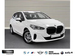 Alpinweiss iii Gebraucht 2022 BMW 218 Luxury Line Van / Kleinbus | 26.900 € (Fairer Preis)