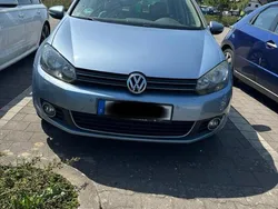 Blau Gebraucht 2010 VW Golf VI Kleinwagen | 3.900 € (Guter Preis)
