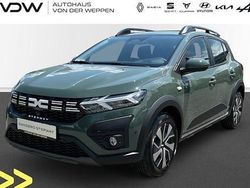 Grau Neu 2025 Dacia Sandero Expression Limousine | 19.370 €