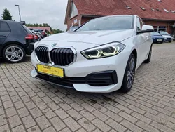Weiß Gebraucht 2020 BMW 118 Advantage Kleinwagen | 17.999 € (Fairer Preis)