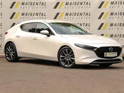 Weiß Gebraucht 2020 Mazda 3 Selection Limousine | 17.999 € (Fairer Preis)
