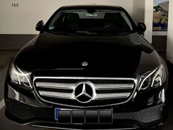 Schwarz Gebraucht 2018 Mercedes E200 Avantgarde Limousine | 26.500 € (Guter Preis)