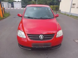 Rot Gebraucht 2006 VW Fox Kleinwagen | 1.400 € (Guter Preis)