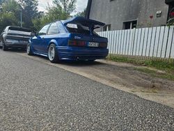 Blau Gebraucht 1988 Ford Escort Limousine | 5.500 €