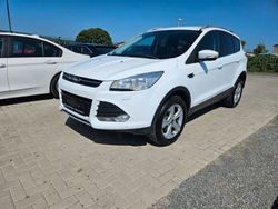 Weiß Gebraucht 2014 Ford Kuga SYNC Edition SUV | 11.950 € (Fairer Preis)