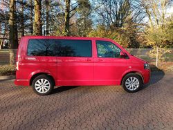 Rot Gebraucht 2015 VW T5 Cup Van | 19.850 €