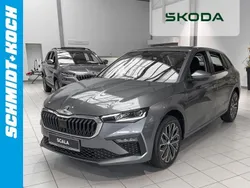 Graphite grau Gebraucht 2024 Skoda Scala Drive Kleinwagen | 25.450 € (Etwas zu teuer)