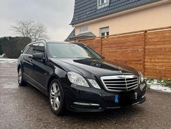 Schwarz Gebraucht 2010 Mercedes E220 Kombi | 9.499 € (Guter Preis)