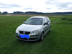 Silber Gebraucht 2006 VW Polo Kleinwagen | 1.800 €