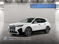 Weiß Gebraucht 2024 BMW iX Sport Line SUV | 62.995 € (Etwas zu teuer)
