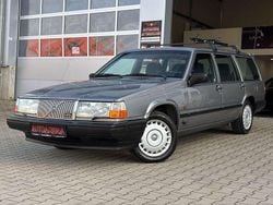 Grau Gebraucht 1991 Volvo 940 Kombi | 2.990 €