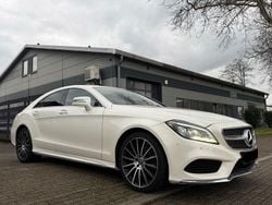 Weiß Gebraucht 2017 Mercedes CLS250 AMG line Limousine | 21.900 € (Superpreis)