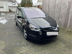 Schwarz Gebraucht 2012 Ford S-MAX Titanium S Van / Kleinbus | 10.900 € (Teuer)