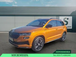 Phoenixorange metallic Neu 2025 Skoda Karoq SportLine SUV | 38.980 € (Etwas zu teuer)