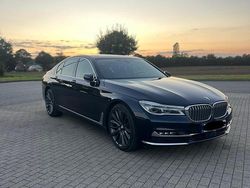 Blau Gebraucht 2017 BMW 730 Limousine | 26.500 € (Etwas zu teuer)