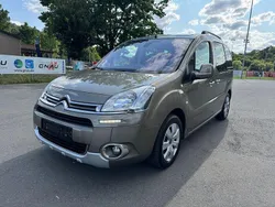 Braun Gebraucht 2014 Citroën Berlingo SELECTION Van / Kleinbus | 7.900 € (Fairer Preis)
