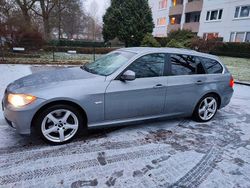 Silber Gebraucht 2009 BMW 325 Sport Line Kombi | 6.350 € (Fairer Preis)