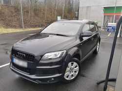 Schwarz Gebraucht 2011 Audi Q7 SUV | 10.000 € (Guter Preis)