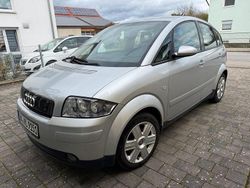 Silber Gebraucht 2000 Audi A2 S-Line Kleinwagen | 3.290 € (Etwas zu teuer)