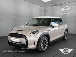 Grau Gebraucht 2023 Mini Cooper S Kleinwagen | 31.450 € (Etwas zu teuer)