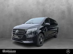 Obsidianschwarz Gebraucht 2025 Mercedes V300 Avantgarde Van / Kleinbus | 99.990 €