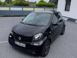 Schwarz Gebraucht 2017 Smart ForFour Prime Kleinwagen | 8.900 € (Fairer Preis)
