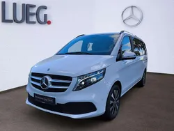 Bergkristallweiß metallic Gebraucht 2024 Mercedes V300 Van / Kleinbus | 73.485 € (Superpreis)