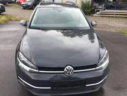 Grau Gebraucht 2020 VW Golf VII Comfortline Kombi | 10.999 € (Superpreis)