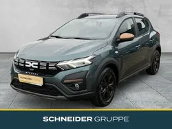 Zedergrün Neu 2024 Dacia Sandero Extreme Kleinwagen | 19.490 € (Guter Preis)
