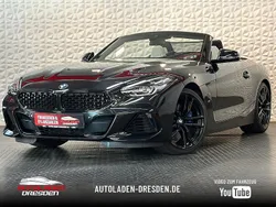 Black sapphire metallic Gebraucht 2020 BMW Z4 M Sport Cabrio | 46.999 € (Fairer Preis)