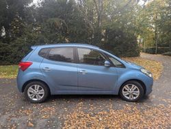 Blau Gebraucht 2011 Hyundai ix20 Trend Van / Kleinbus | 2.600 € (Guter Preis)