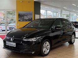 Grenadillschwarz metallic (metallic) Gebraucht 2025 VW Golf Limousine | 29.999 € (Teuer)