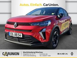 Dezirrot metallic, black pearlschwarz metallic (rot) Gebraucht 2025 Renault Captur Techno SUV | 26.390 € (Fairer Preis)