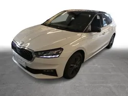 Weiß Gebraucht 2022 Skoda Fabia Ambition Limousine | 14.870 € (Fairer Preis)