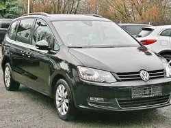 Schwarz Gebraucht 2016 VW Sharan Highline Van / Kleinbus | 23.990 € (Fairer Preis)