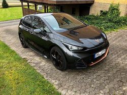 Grau Gebraucht 2022 Cupra Born Kleinwagen | 25.700 € (Guter Preis)