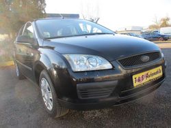 Schwarz Gebraucht 2006 Ford Focus Kombi | 1.999 € (Fairer Preis)