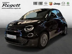 Schwarz Gebraucht 2023 Fiat 500e Limousine | 22.990 €
