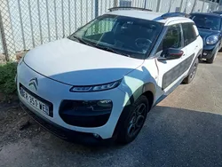 Weiß Gebraucht 2017 Citroën C4 Cactus Live Kleinwagen | 3.900 €