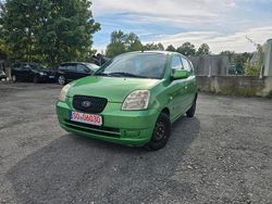 Grün Gebraucht 2005 Kia Picanto 4 Kleinwagen | 2.000 € (Fairer Preis)