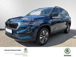 Lava blau Gebraucht 2023 Skoda Karoq Tour SUV | 24.980 € (Fairer Preis)