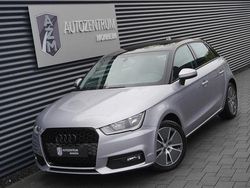 Silber Gebraucht 2016 Audi A1 Sportback Sport Kleinwagen | 12.990 € (Guter Preis)