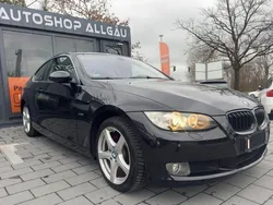 Schwarz Gebraucht 2007 BMW 330 Sport Line Coupé | 7.990 €