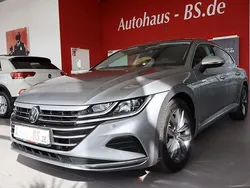 Silber Gebraucht 2023 VW Arteon Elegance Limousine | 29.460 € (Superpreis)