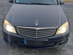 Schwarz Gebraucht 2010 Mercedes C200 Classic Kombi | 7.800 €